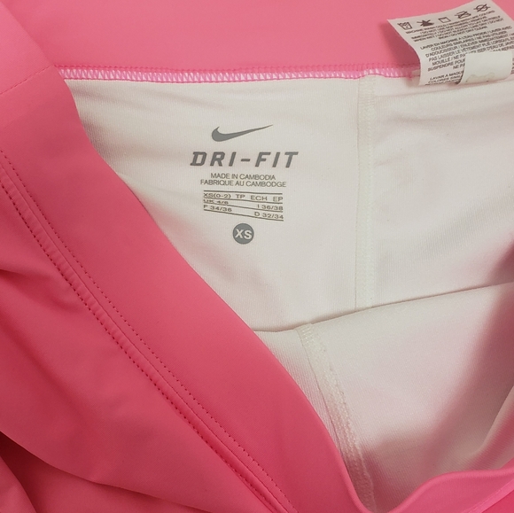 Nike Women's Ruffled Pink Mini Skirt - Picture 3 of 3